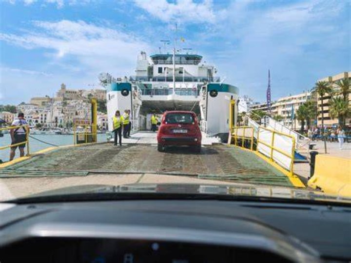 Can I ferry my car to the Bahamas?