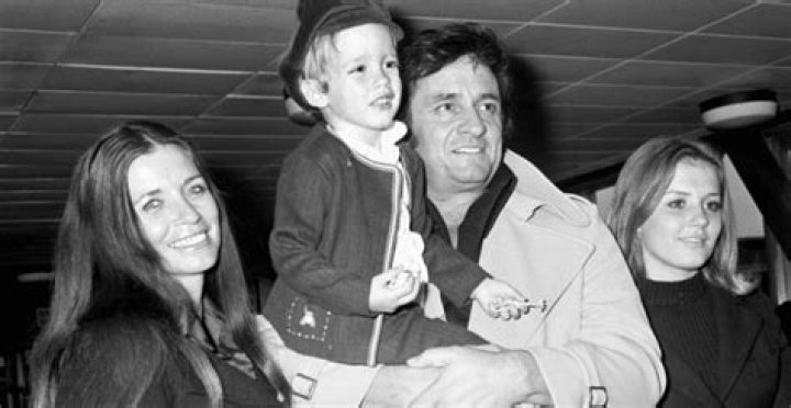 Did Johnny Cash have kids?