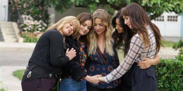 Does Aria have A baby?