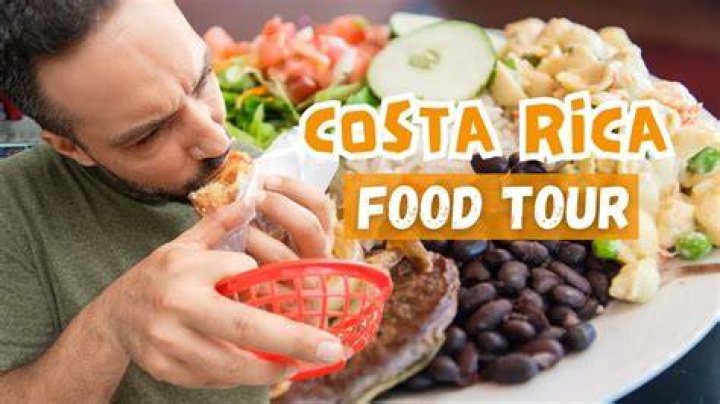 What is the street food of Costa Rica?