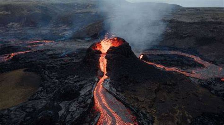 When did Fagradalsfjall last erupted before 2021?