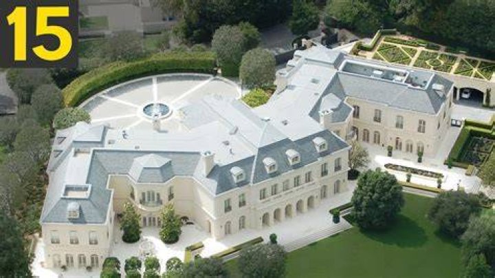 Which celebrity has the best house?
