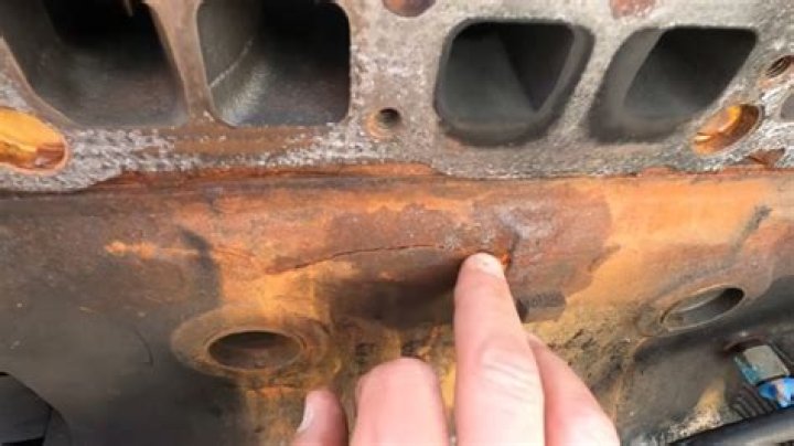 Will a cracked engine block leak coolant?